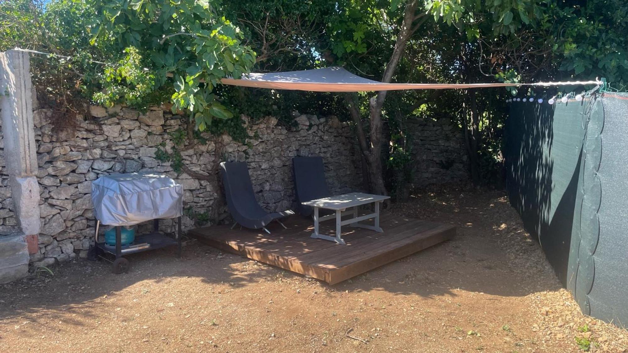 Mobil-Home En Pleine Nature A 3 Mins Du Lac Du Salagou Avec Vue Panoramique Лакост Экстерьер фото